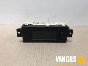 Gebruikte Display Interieur Opel Astra G (F08/48) 1.6 Prijs € 35,00 Margeregeling aangeboden door Van Gils Automotive
