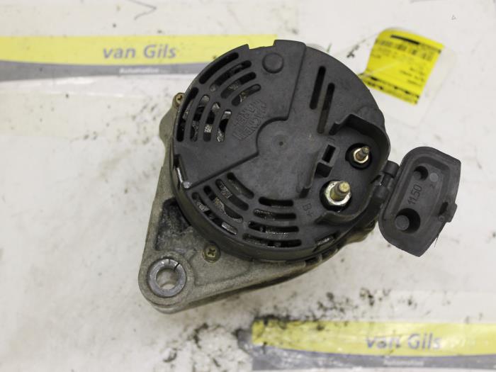 Dynamo van een Alfa Romeo 146 (930B) 1.8 Twin Spark 16V 1997