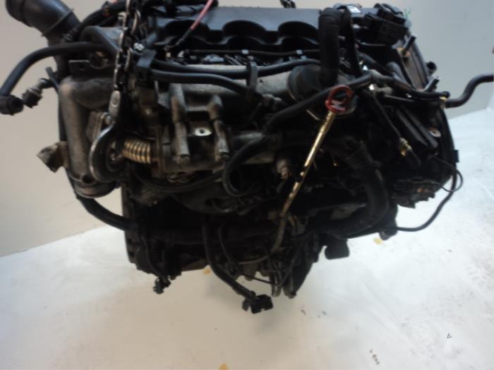 Gebruikte Motor Fiat Punto II (188) 1.9 JTD 80 ELX 3-Drs. Prijs € 299,00 Margeregeling aangeboden door Van Gils Automotive