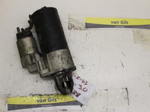 Gebruikte Startmotor Mercedes E Combi 4-matic (S211) 3.0 E-280 CDI 24V Prijs € 65,00 Margeregeling aangeboden door Van Gils Automotive