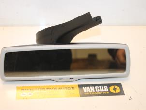 Gebruikte Binnenspiegel Volkswagen Golf VII (AUA) 2.0 TDI 16V Prijs € 44,77 Inclusief btw aangeboden door Van Gils Automotive