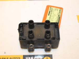 Gebruikte Bobine Dacia Sandero I (BS) 1.6 Prijs € 30,00 Margeregeling aangeboden door Van Gils Automotive