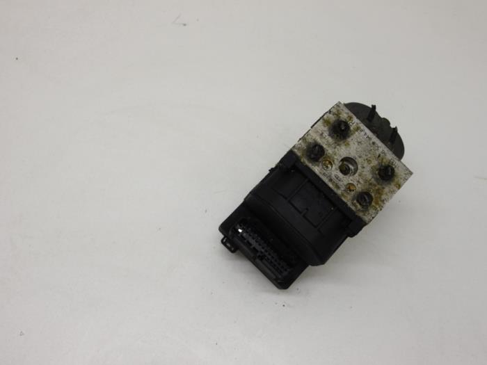 ABS Pomp Peugeot 306 Break (7E), 1997 / 2002 1.9 D, Combi/o, Diesel, 1.868cc, 51kW (69pk), FWD, DW8B; WJY, 2000-04 / 2002-04, 7EWJYF (Gebruikt)