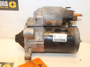Gebruikte Startmotor Dacia Sandero I (BS) 1.6 Prijs € 94,00 Margeregeling aangeboden door Van Gils Automotive