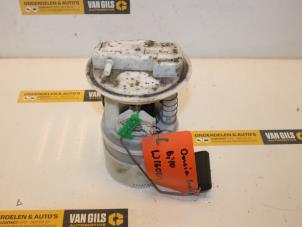 Gebruikte Benzinepomp Dacia Sandero I (BS) 1.6 Prijs € 82,00 Margeregeling aangeboden door Van Gils Automotive