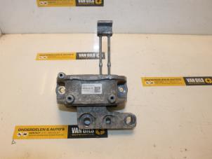 Gebruikte Motorsteun Volkswagen Golf VII (AUA) 2.0 TDI 16V Prijs € 39,93 Inclusief btw aangeboden door Van Gils Automotive