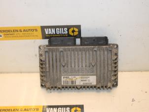 Gebruikte Computer Automatische Bak Renault Megane II Grandtour (KM) 1.6 16V Prijs € 100,00 Margeregeling aangeboden door Van Gils Automotive