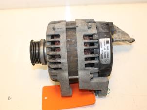 Gebruikte Dynamo Alfa Romeo 159 Sportwagon (939BX) 1.8 MPI 16V Prijs € 75,00 Margeregeling aangeboden door Van Gils Automotive