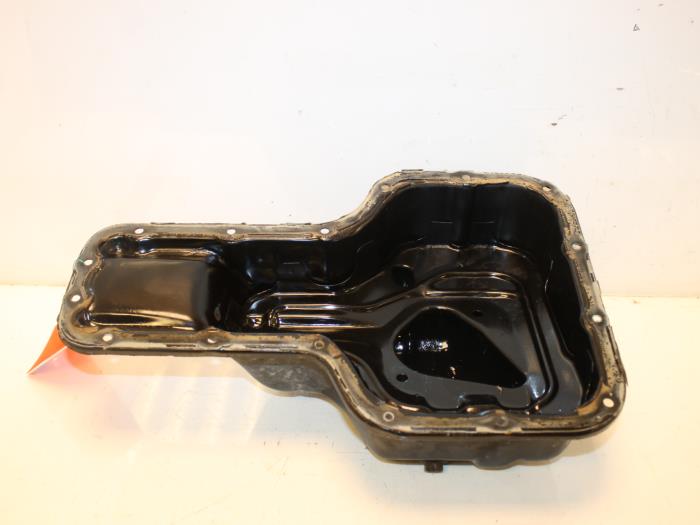 Gebruikte Carterpan Toyota Celica (ZZT230/231) 1.8i 16V Prijs € 80,00 Margeregeling aangeboden door Van Gils Automotive