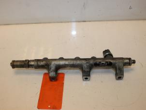 Gebruikte Injector brug Renault Espace Prijs € 50,00 Margeregeling aangeboden door Van Gils Automotive