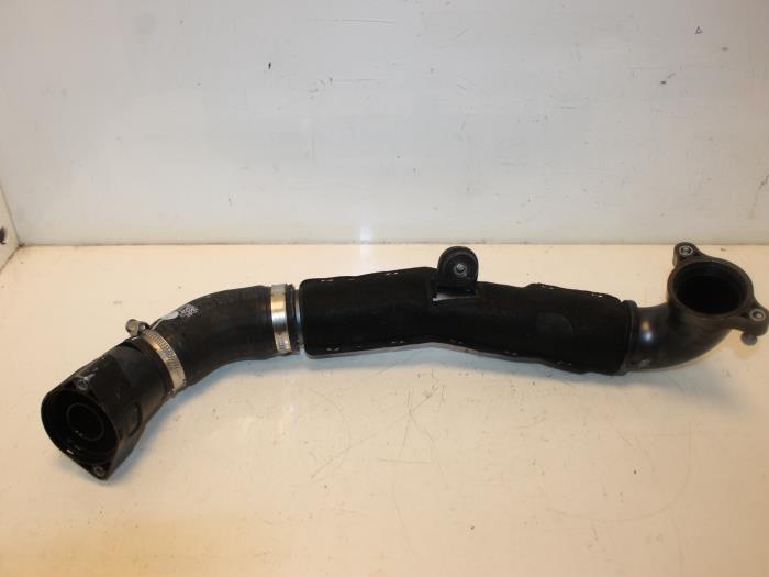 Gebruikte Intercooler Buis Volkswagen Tiguan (5N1/2) 2.0 TDI 16V 4Motion Prijs € 38,72 Inclusief btw aangeboden door Van Gils Automotive