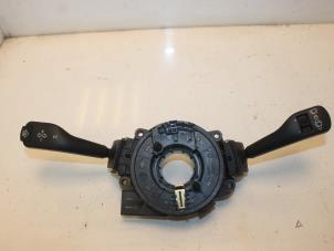 Gebruikte Combischakelaar Stuurkolom BMW 3 serie (E46/2) 320 Ci 24V Prijs € 50,00 Margeregeling aangeboden door Van Gils Automotive