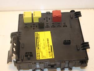 Gebruikte Zekeringkast Saab 9-3 II (YS3F) 2.8 V6 24V Turbo Prijs € 75,00 Margeregeling aangeboden door Van Gils Automotive