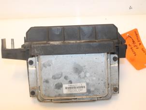 Gebruikte Zekeringkast Chrysler 300 C 3.0 CRD V6 24V Prijs € 109,00 Margeregeling aangeboden door Van Gils Automotive