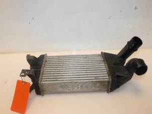 Intercooler van een Opel Zafira  2006