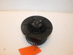 Gebruikte Chaufage Ventilatiemotor Ford Galaxy (WGR) 2.3i 16V SEFI Prijs € 45,00 Margeregeling aangeboden door Van Gils Automotive