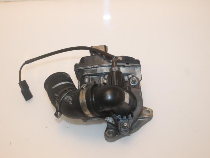 Gebruikte EGR Klep Renault Megane III Grandtour (KZ) 1.5 dCi 110 Prijs € 110,00 Margeregeling aangeboden door Van Gils Automotive