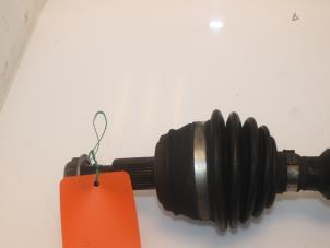 Gebruikte Steekas rechts-voor Volkswagen Golf IV (1J1) 1.4 16V Prijs € 45,00 Margeregeling aangeboden door Van Gils Automotive