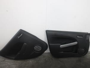 Gebruikte Bekleding Set (compleet) Mazda 2 (DE) 1.3 16V MZR Prijs € 299,00 Margeregeling aangeboden door Van Gils Automotive