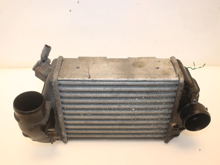 Gebruikte Intercooler Audi A4 Avant (B5) 2.5 TDI V6 24V Prijs € 60,00 Margeregeling aangeboden door Van Gils Automotive