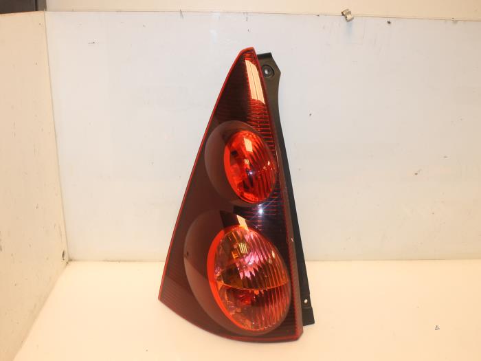 Achterlicht links Peugeot 107 O105116 - foto 1