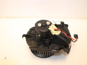 Gebruikte Blower Peugeot Expert (G9) 2.0 HDiF 16V 130 Prijs € 38,00 Margeregeling aangeboden door Van Gils Automotive