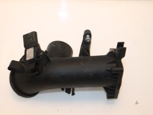 Gebruikte Intercooler Buis Audi A1 (8X1/8XK) 1.4 TFSI 16V 185 Prijs € 65,34 Inclusief btw aangeboden door Van Gils Automotive