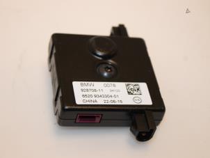 Gebruikte Antenne BMW X5 (F15) xDrive 40e PHEV 2.0 Prijs € 36,30 Inclusief btw aangeboden door Van Gils Automotive