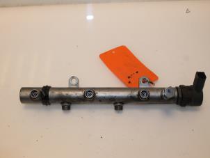 Gebruikte Injector brug Volkswagen Touareg (7LA/7L6) 3.0 TDI V6 24V Prijs € 109,00 Margeregeling aangeboden door Van Gils Automotive