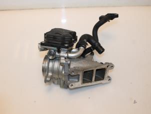 Gebruikte Gasklephuis Volkswagen Scirocco (137/13AD) 2.0 TDI 16V Prijs € 91,96 Inclusief btw aangeboden door Van Gils Automotive