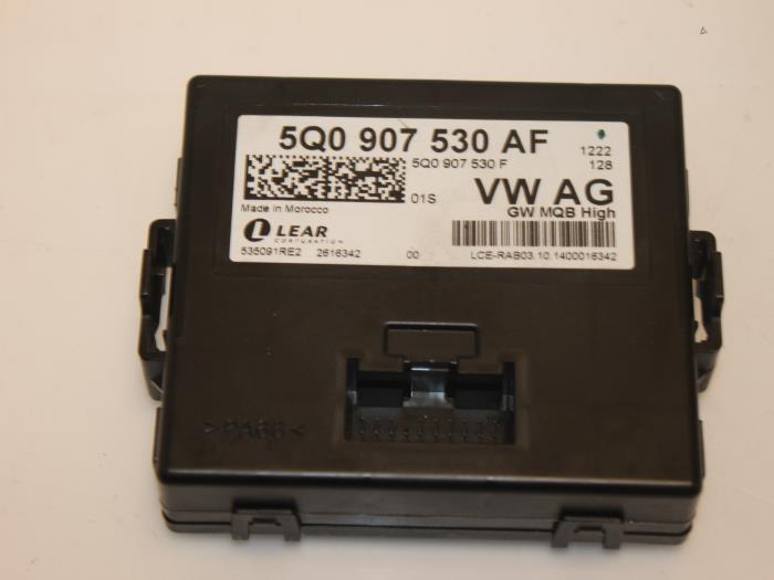 Gebruikte Module (diversen) Volkswagen Golf VII (AUA) 1.0 TSI 12V BlueMotion Prijs € 45,98 Inclusief btw aangeboden door Van Gils Automotive