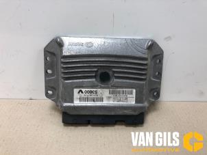 Gebruikte Computer Motormanagement Renault Scénic II (JM) 1.6 16V Prijs € 150,00 Margeregeling aangeboden door Van Gils Automotive