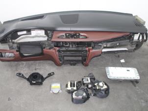 Gebruikte Module + Airbag Set BMW X5 (F15) xDrive 40e PHEV 2.0 Prijs € 2.359,50 Inclusief btw aangeboden door Van Gils Automotive