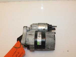 Gebruikte Startmotor Renault Megane III Berline (BZ) 1.6 16V Prijs € 48,00 Margeregeling aangeboden door Van Gils Automotive