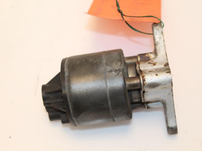 Gebruikte EGR Klep Chevrolet Tacuma 2.0 16V Prijs € 60,00 Margeregeling aangeboden door Van Gils Automotive