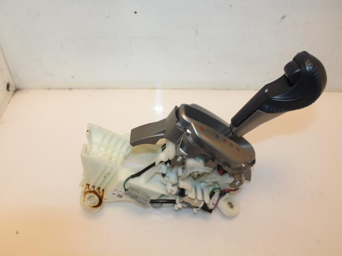 Gebruikte Selectiehendel automaat Honda Insight (ZE2) 1.3 16V VTEC Prijs € 44,00 Margeregeling aangeboden door Van Gils Automotive