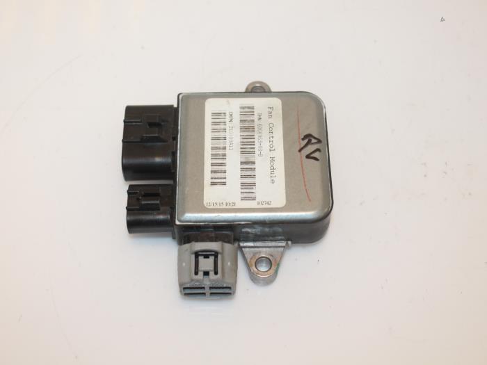 Computer Koeling van een Tesla Model S 85 Performance 2016