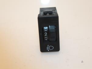 Gebruikte Schakelaar Koplamp Ihv Citroen Berlingo 1.6 Hdi 16V 90 Prijs € 36,30 Inclusief btw aangeboden door Van Gils Automotive