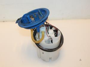 Gebruikte Benzinepomp Seat Leon (5FB) 1.0 TSI 12V Prijs € 164,56 Inclusief btw aangeboden door Van Gils Automotive