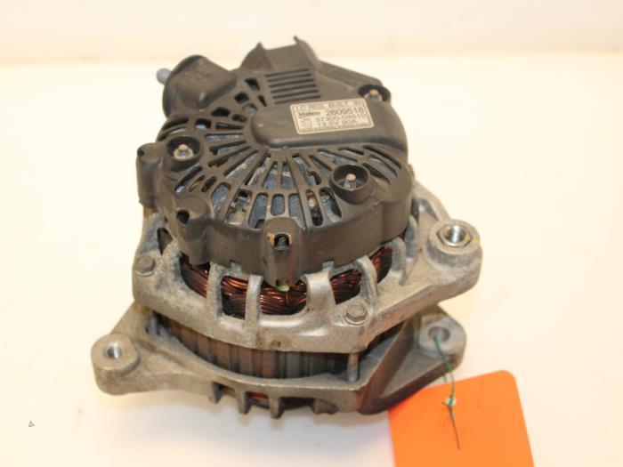 Gebruikte Dynamo Hyundai i10 (F5) 1.0i 12V Prijs € 55,00 Margeregeling aangeboden door Van Gils Automotive