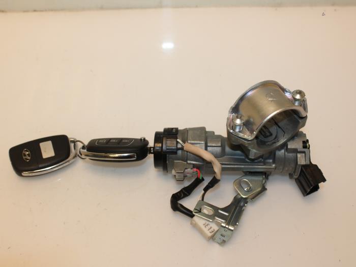 Ignition lock + key Hyundai I20 Van Gils Automotive