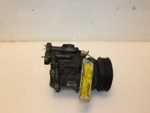 Gebruikte Aircopomp Jaguar XJ8 (X308) 4.0 V8 32V Prijs € 75,00 Margeregeling aangeboden door Van Gils Automotive