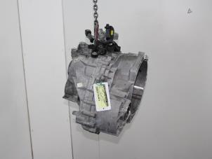 Gebruikte Versnellingsbak Volkswagen Tiguan (AD1) 2.0 TDI 16V BlueMotion Techn.SCR 4Motion Prijs € 1.632,29 Inclusief btw aangeboden door Van Gils Automotive