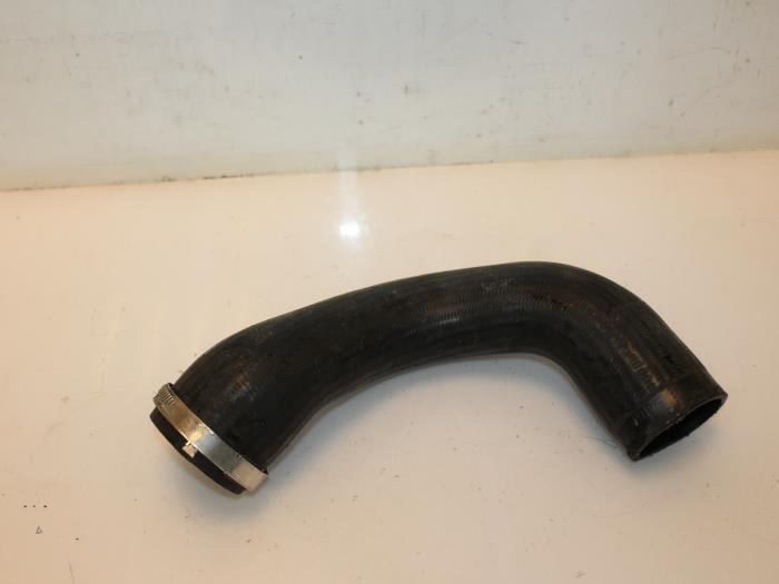Gebruikte Intercooler Slang Volkswagen Sharan (7N) 2.0 TDI 16V Prijs € 38,72 Inclusief btw aangeboden door Van Gils Automotive