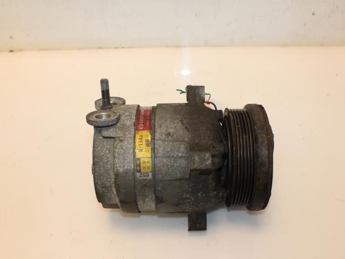 Gebruikte Pomp Airco Daewoo Leganza 2.0 SX,CDX 16V Prijs € 35,00 Margeregeling aangeboden door Van Gils Automotive