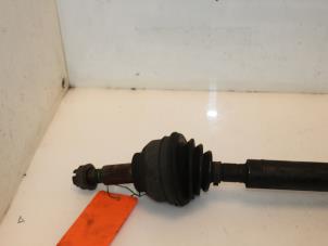 Gebruikte Homokineetas rechts-voor Renault Laguna II Grandtour (KG) 1.9 dCi 100 Prijs € 74,99 Margeregeling aangeboden door Van Gils Automotive