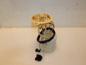 Gebruikte Opvoerpomp Volkswagen Tiguan (AD1) 2.0 TDI 16V BlueMotion Techn.SCR 4Motion Prijs € 131,89 Inclusief btw aangeboden door Van Gils Automotive