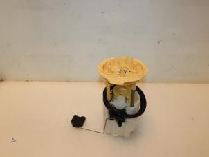 Gebruikte Opvoerpomp Volkswagen Touran (5T1) 1.6 TDI Prijs € 131,89 Inclusief btw aangeboden door Van Gils Automotive