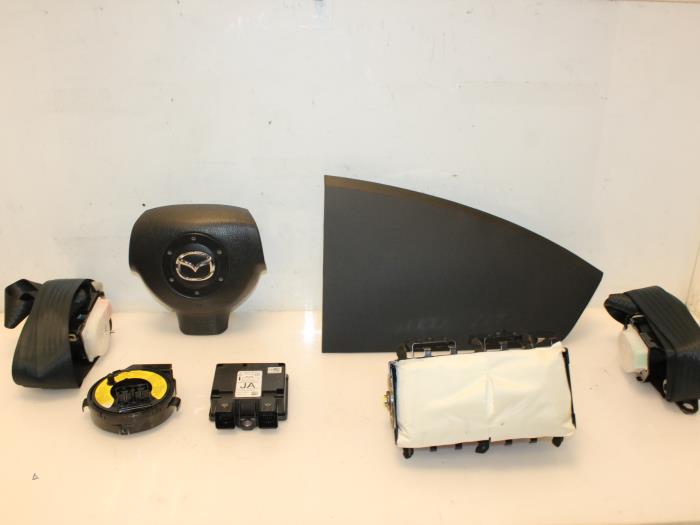 Airbag Set+Module van een Mazda 2 (NB/NC/ND/NE) 1.4 16V 2007