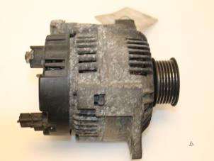 Gebruikte Dynamo Renault Kangoo Express (FC) 1.9 D 55 Prijs € 75,00 Margeregeling aangeboden door Van Gils Automotive